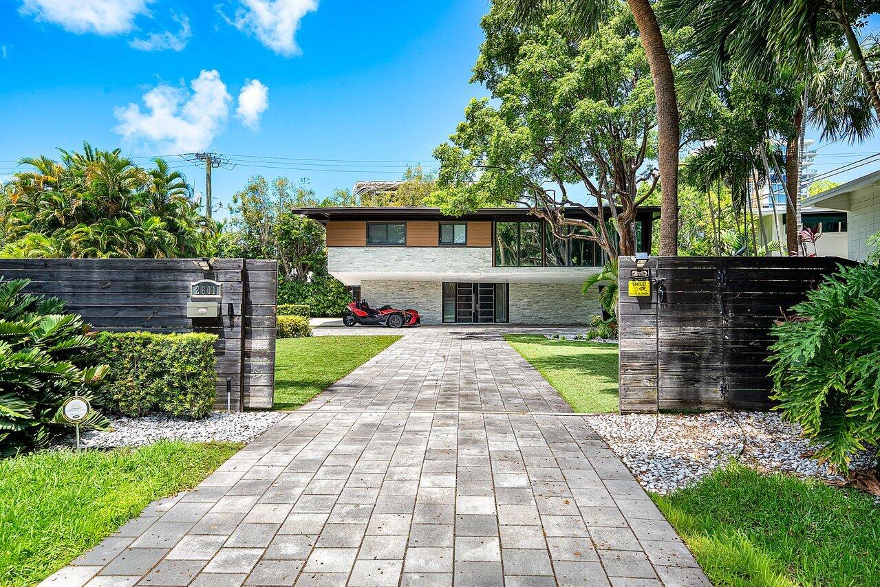 2601 NE 8th St Fort Lauderdale, FL 33304