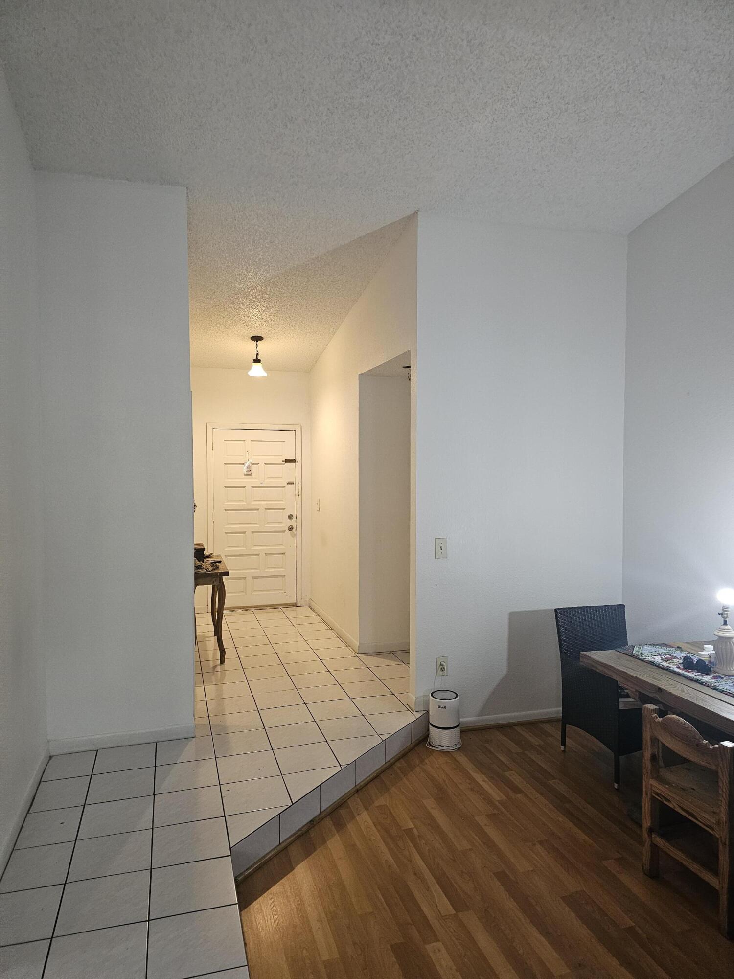 9919 NW 122nd St Hialeah Gardens, FL 33018