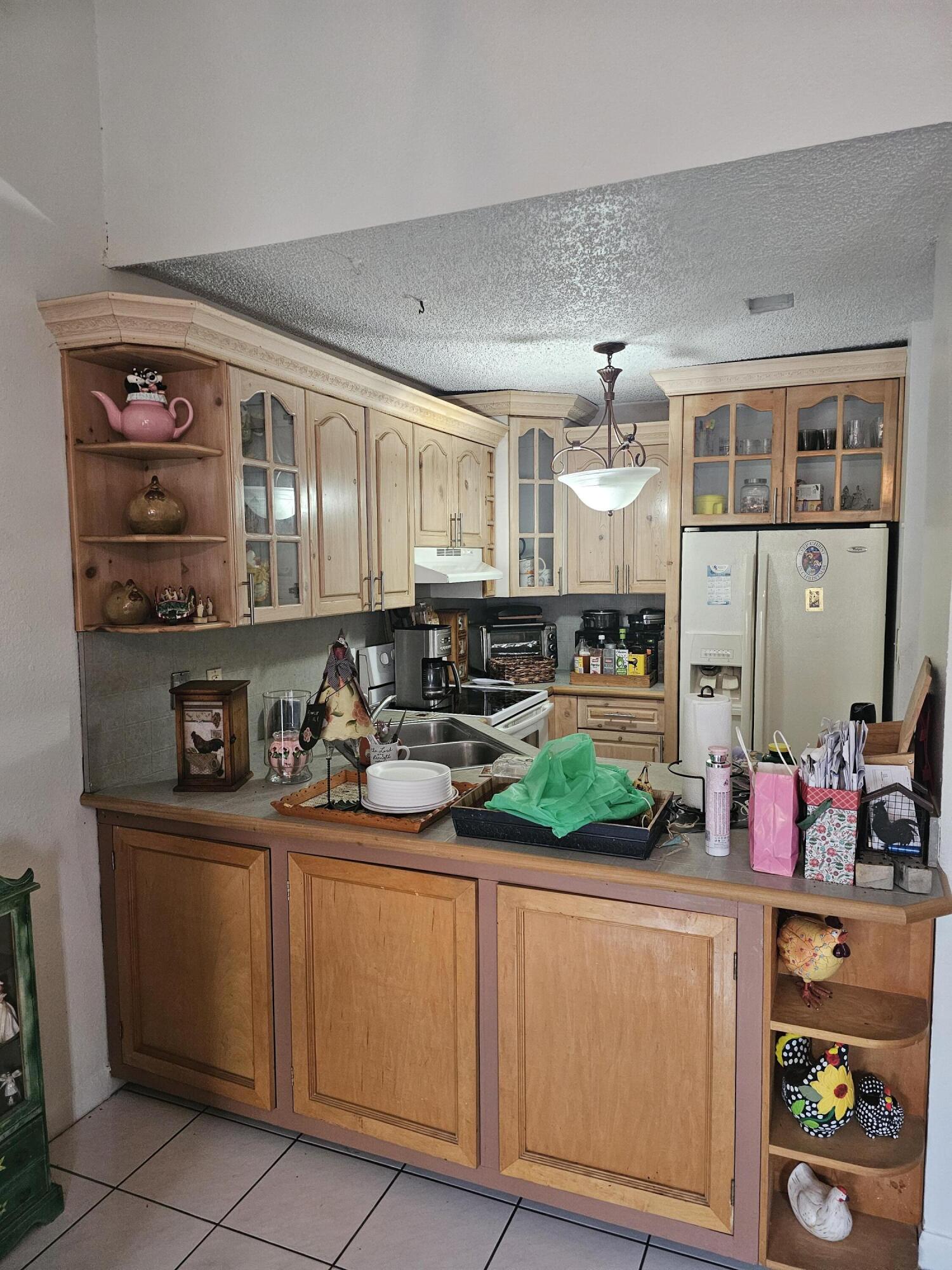 9919 NW 122nd St Hialeah Gardens, FL 33018