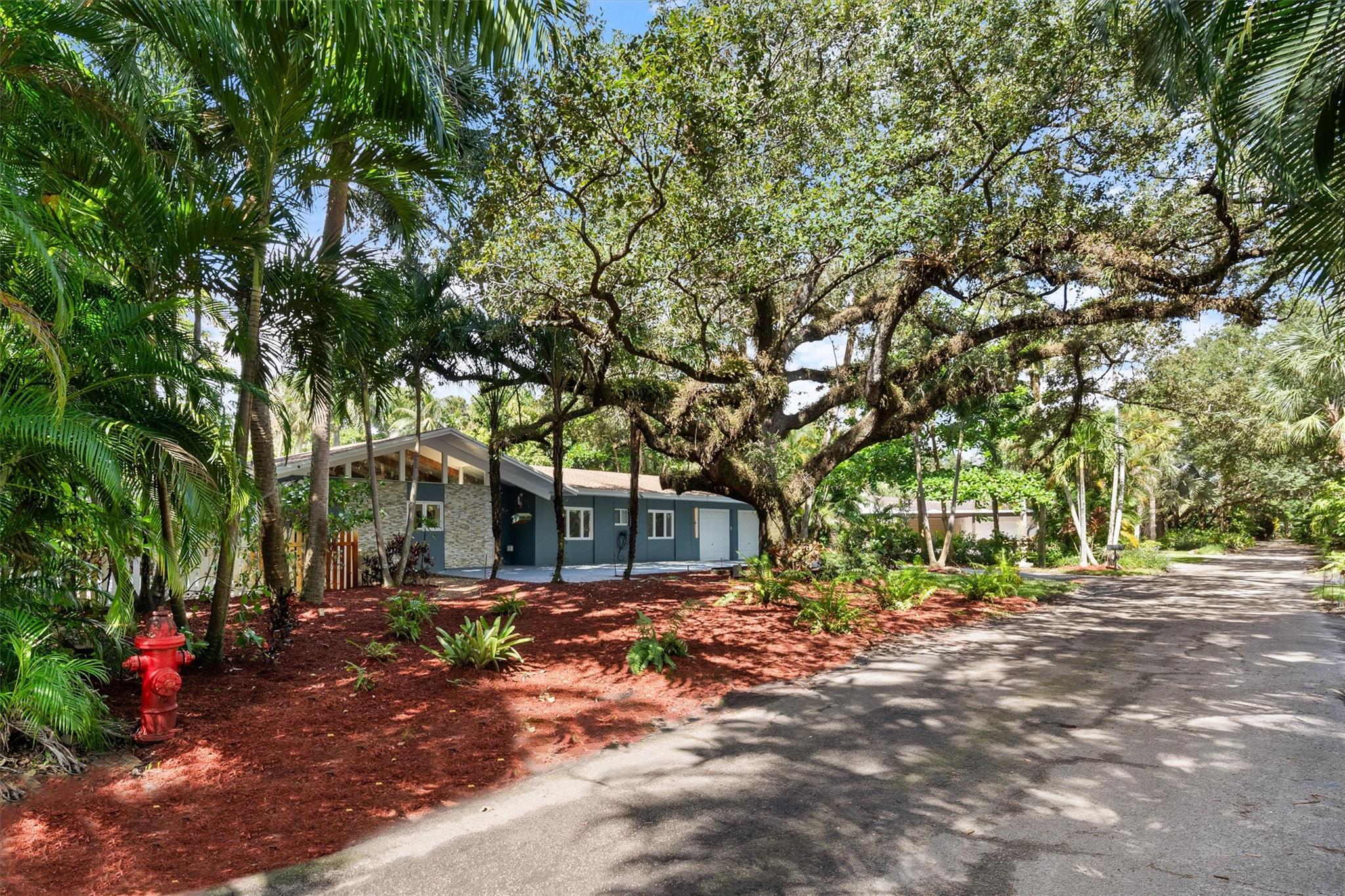 2211 SW 27th Ter,Fort Lauderdale, FL 33312