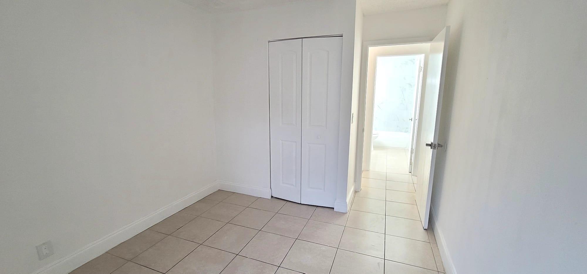 5814 NW 21st St #38E,Fort Lauderdale, FL 33313