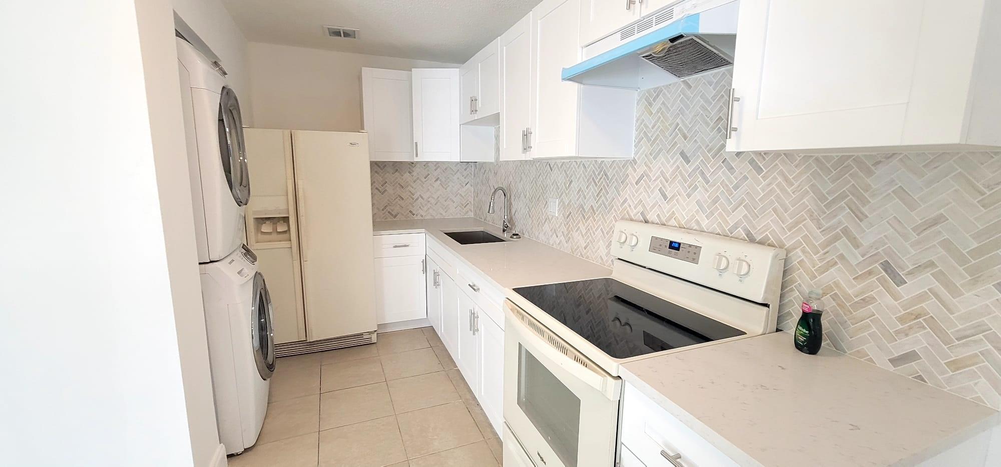 5814 NW 21st St #38E,Fort Lauderdale, FL 33313