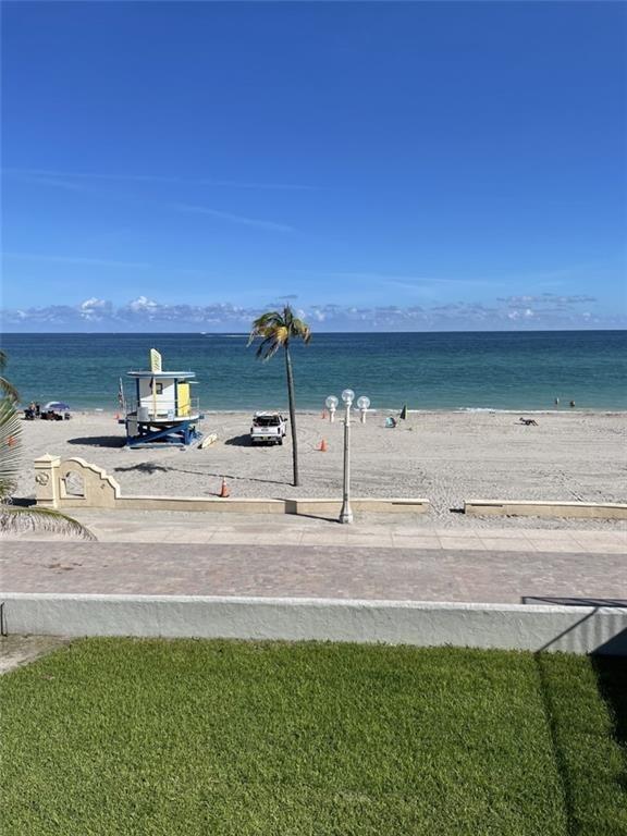 3111 N Ocean Dr #605