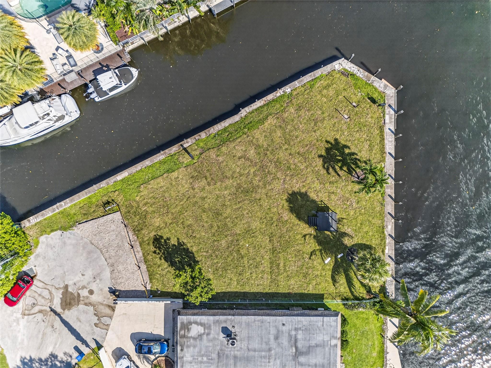 522 SW 9th Ter Fort Lauderdale, FL 33312