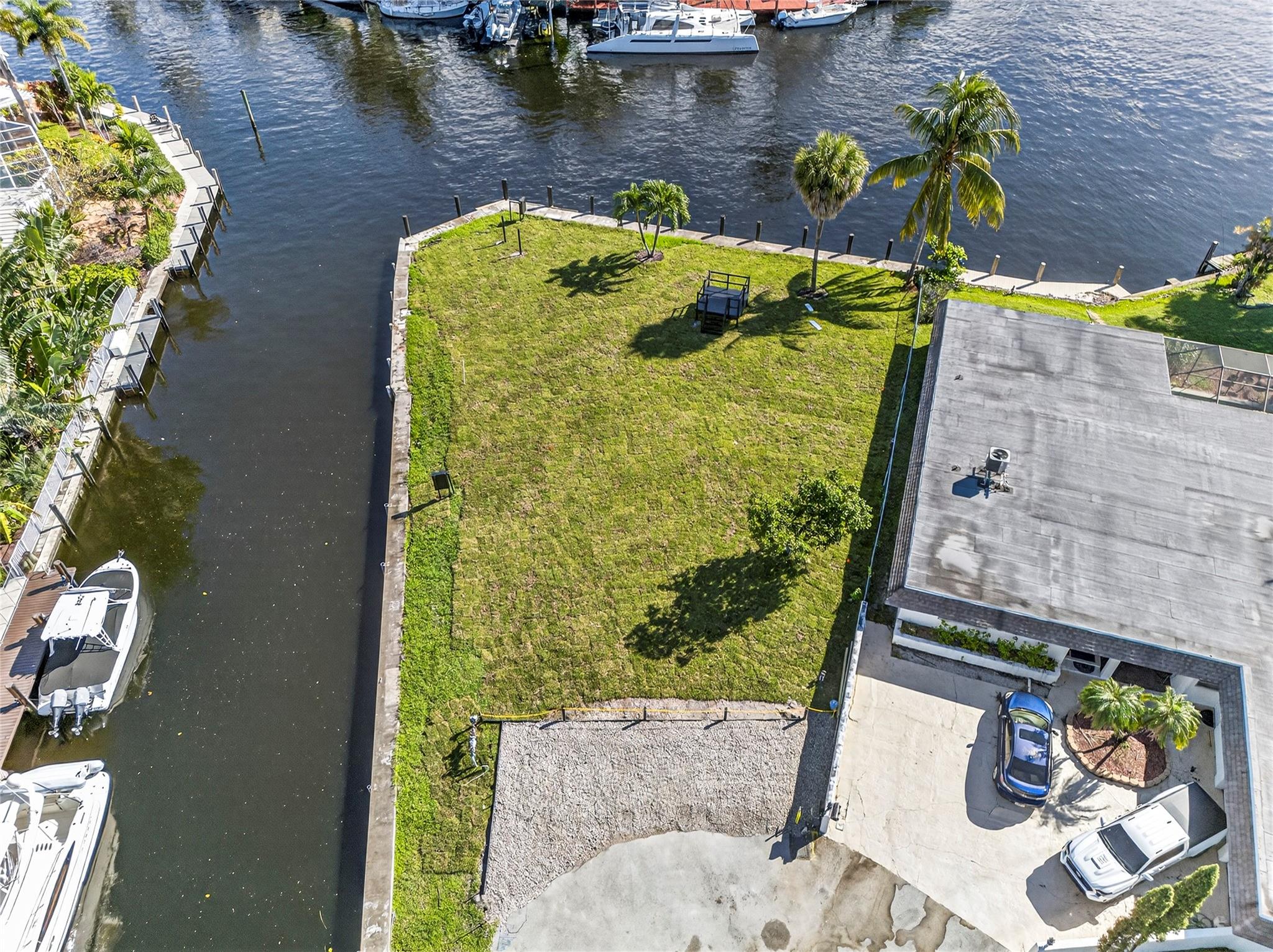 522 SW 9th Ter Fort Lauderdale, FL 33312