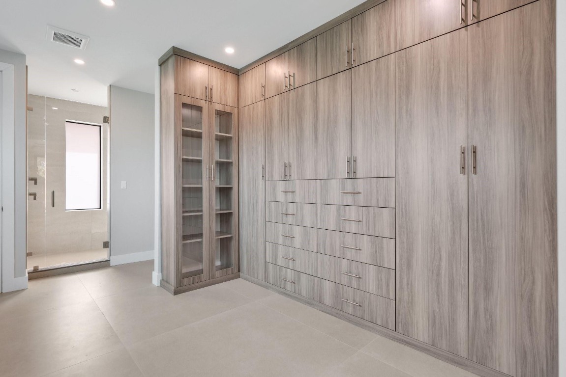 2015 NE 4th Ave Wilton Manors, FL 33305