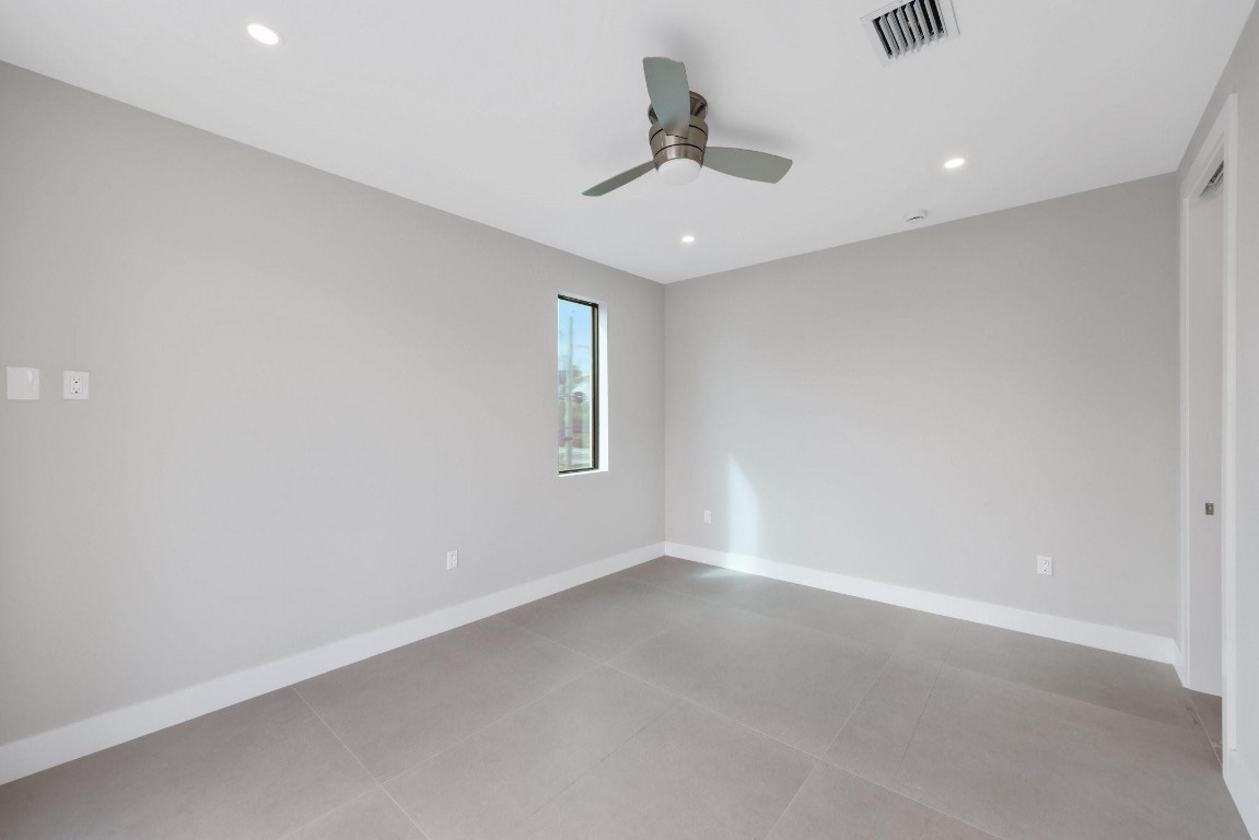 2015 NE 4th Ave Wilton Manors, FL 33305
