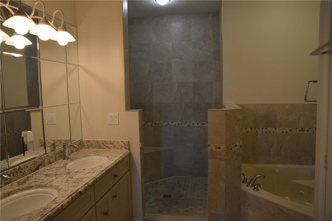 2853 Kinsington Cir #17-1 Weston, FL 33332