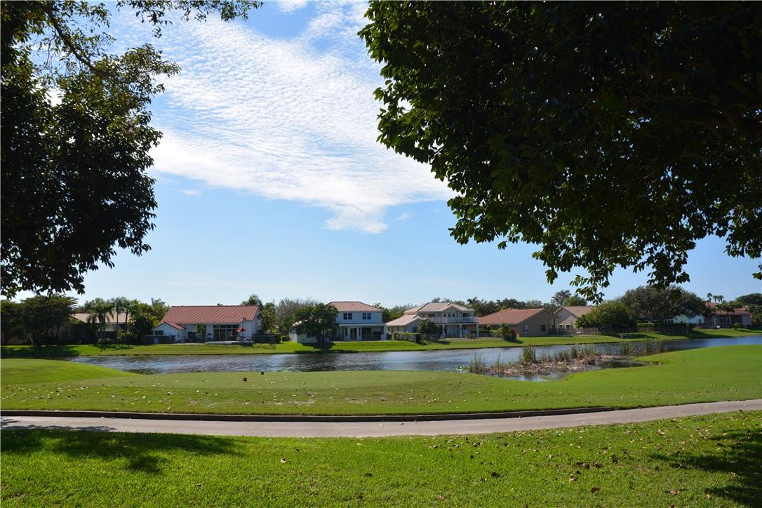 2853 Kinsington Cir #17-1 Weston, FL 33332