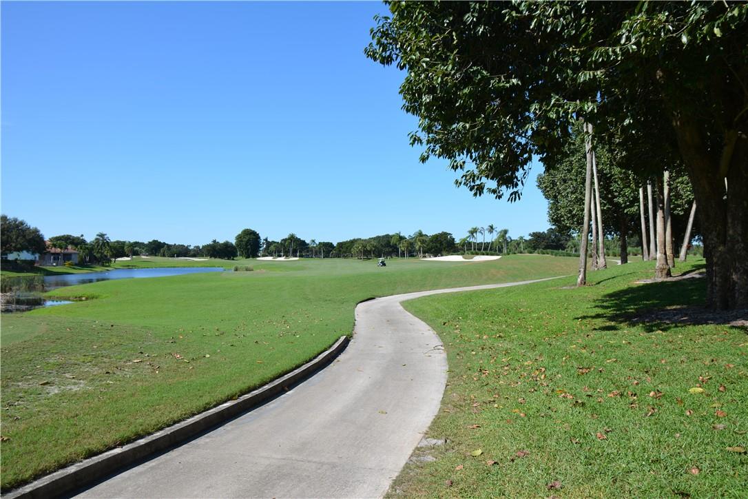 2853 Kinsington Cir #17-1 Weston, FL 33332