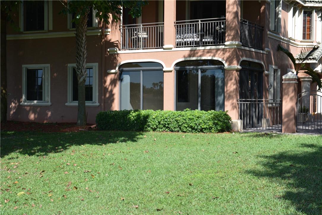 2853 Kinsington Cir #17-1 Weston, FL 33332