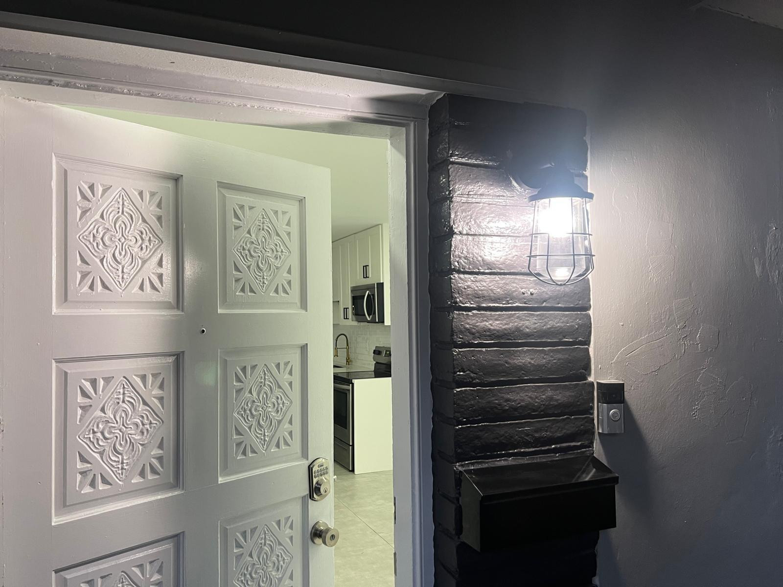 1436 NE 1st Ave Fort Lauderdale, FL 33304