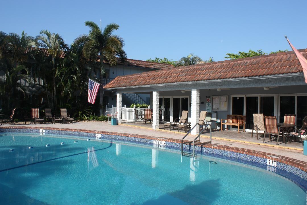 669 W Oakland Park Blvd #208=B