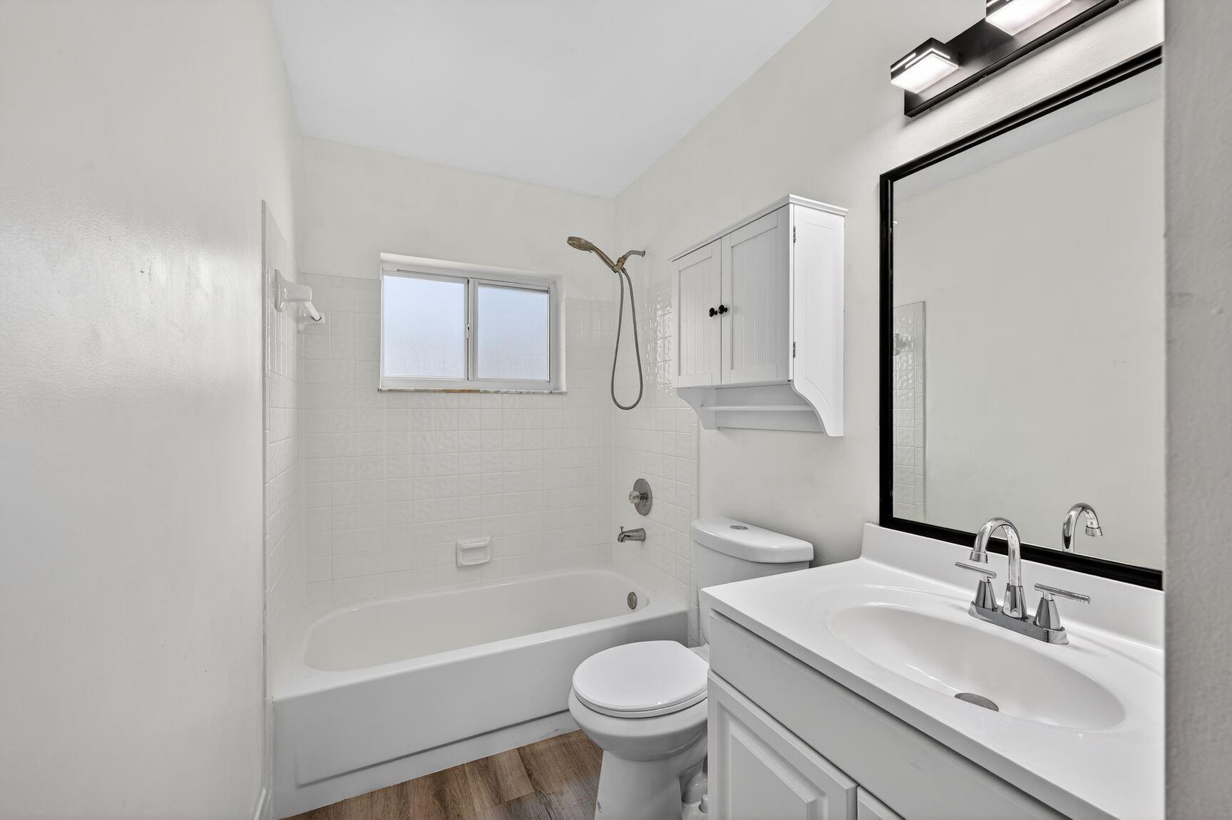 12541 SW 10th Ct Davie, FL 33325