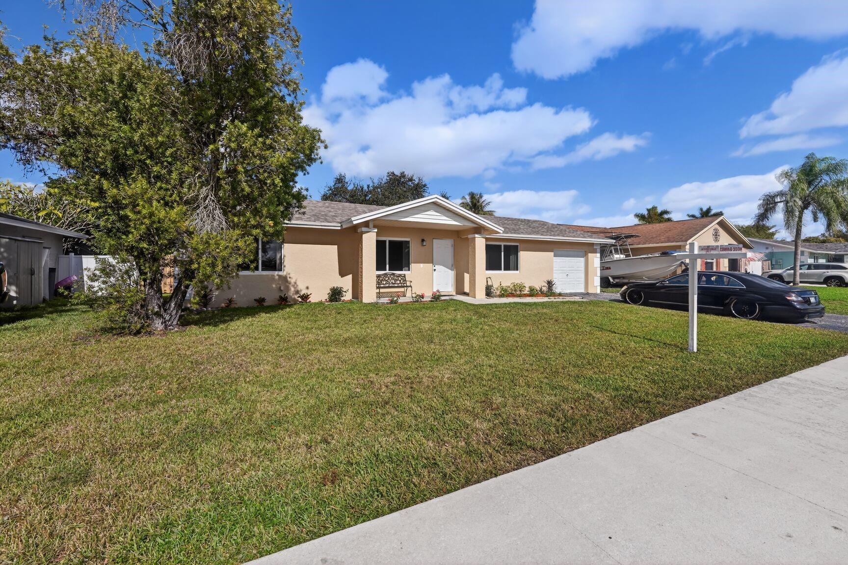 12541 SW 10th Ct Davie, FL 33325