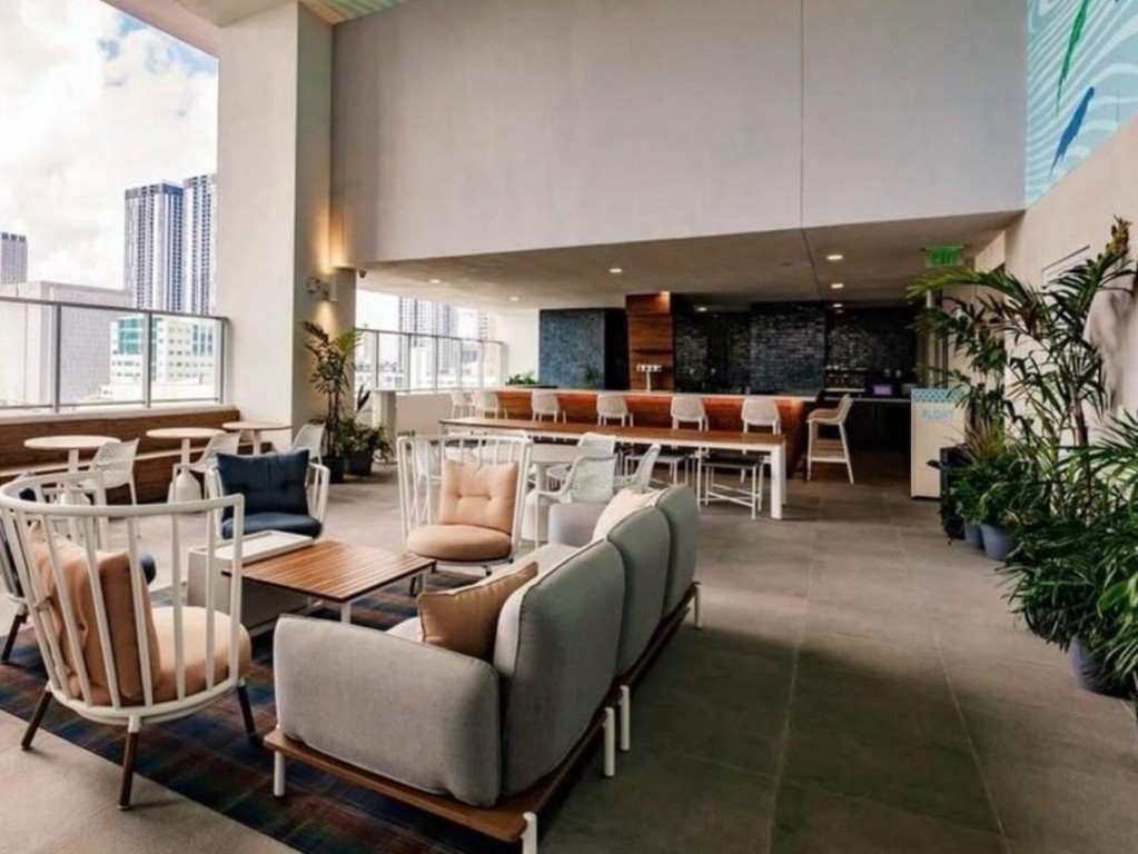 image Yotelpad Miami18