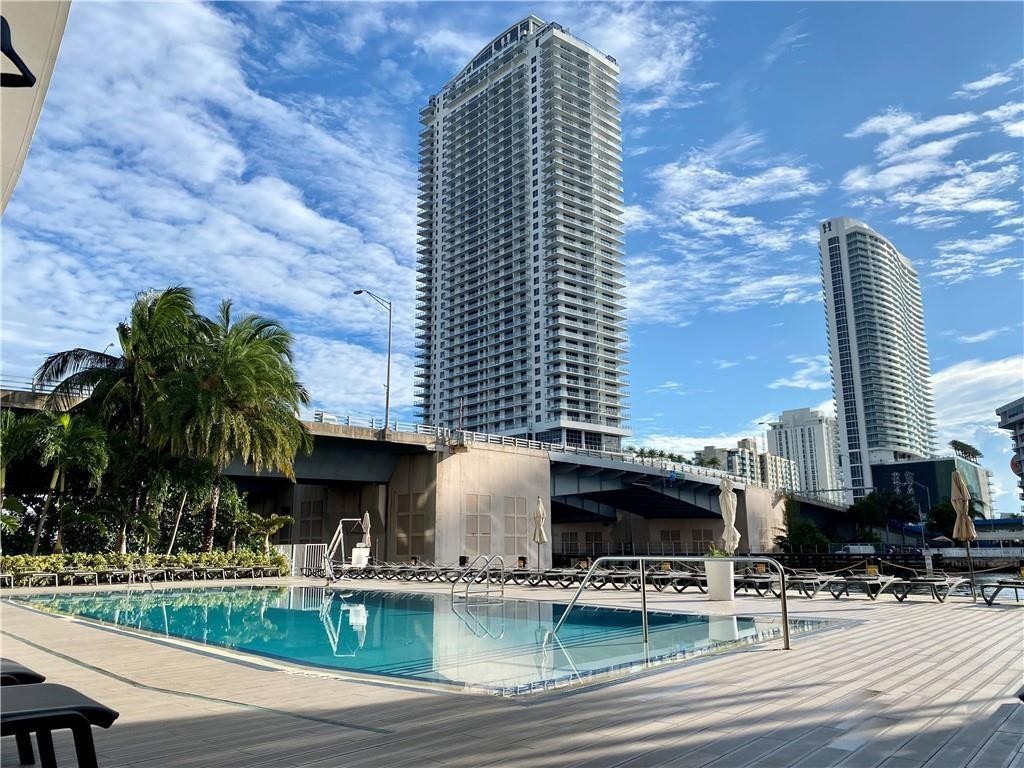 image Beachwalk Condominium22