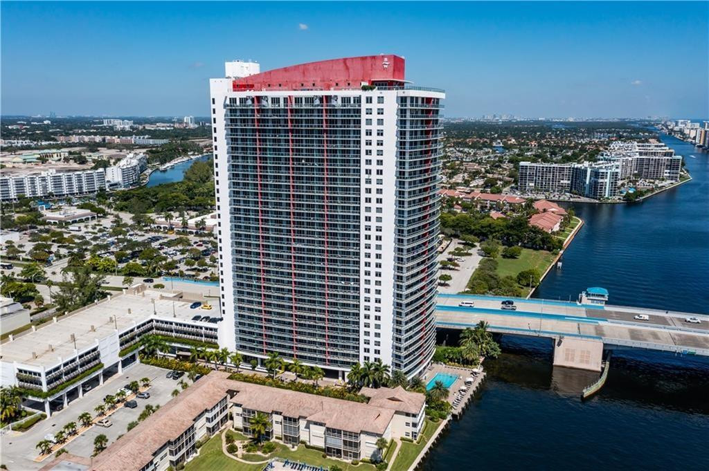 image Beachwalk Condominium24