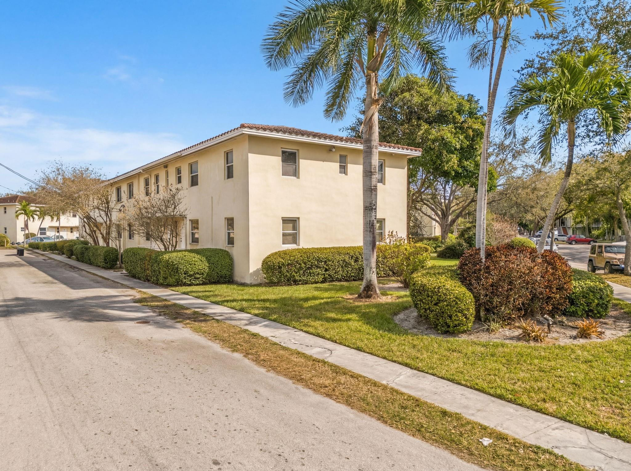 715 NE 91st #3A Miami Shores, FL 33138