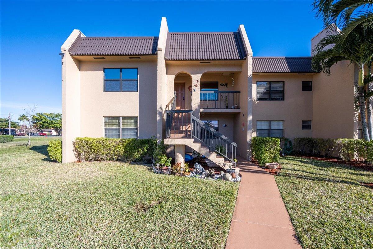 125 S 125th Lake Nancy Dr #241