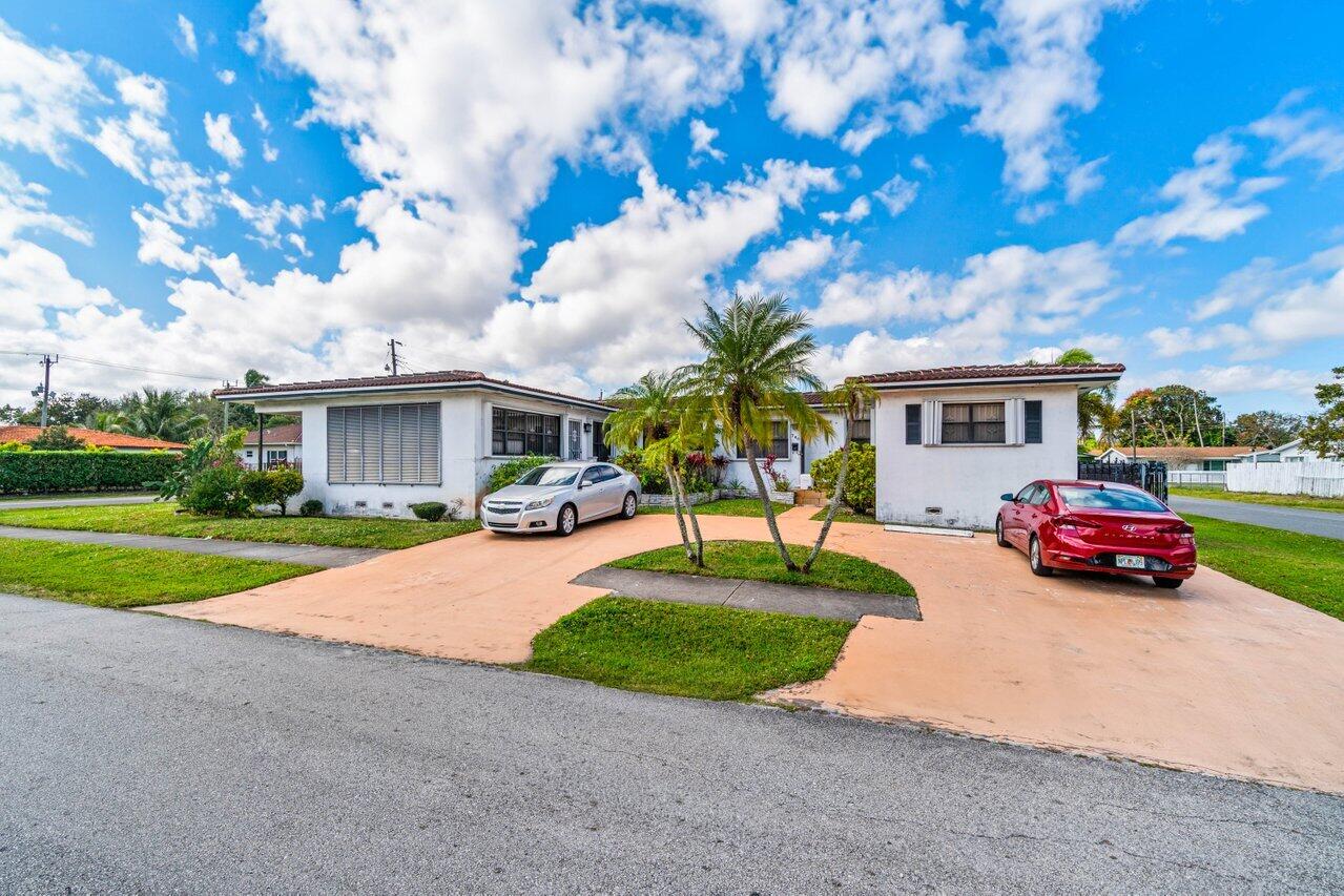Duplex / Quad Plex / Triplex