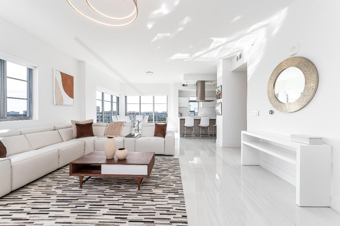 155 E Boca Raton #1103 Boca Raton, FL 33432