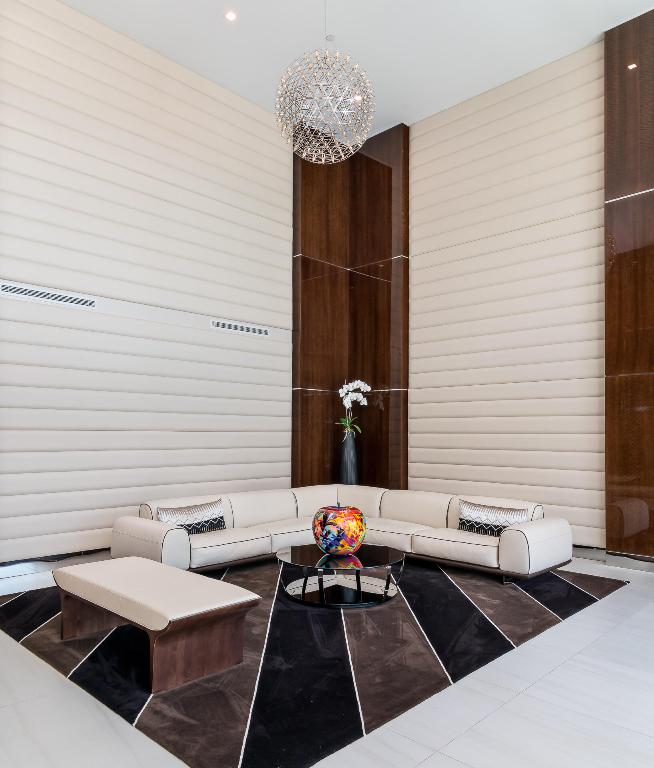 155 E Boca Raton #1103 Boca Raton, FL 33432