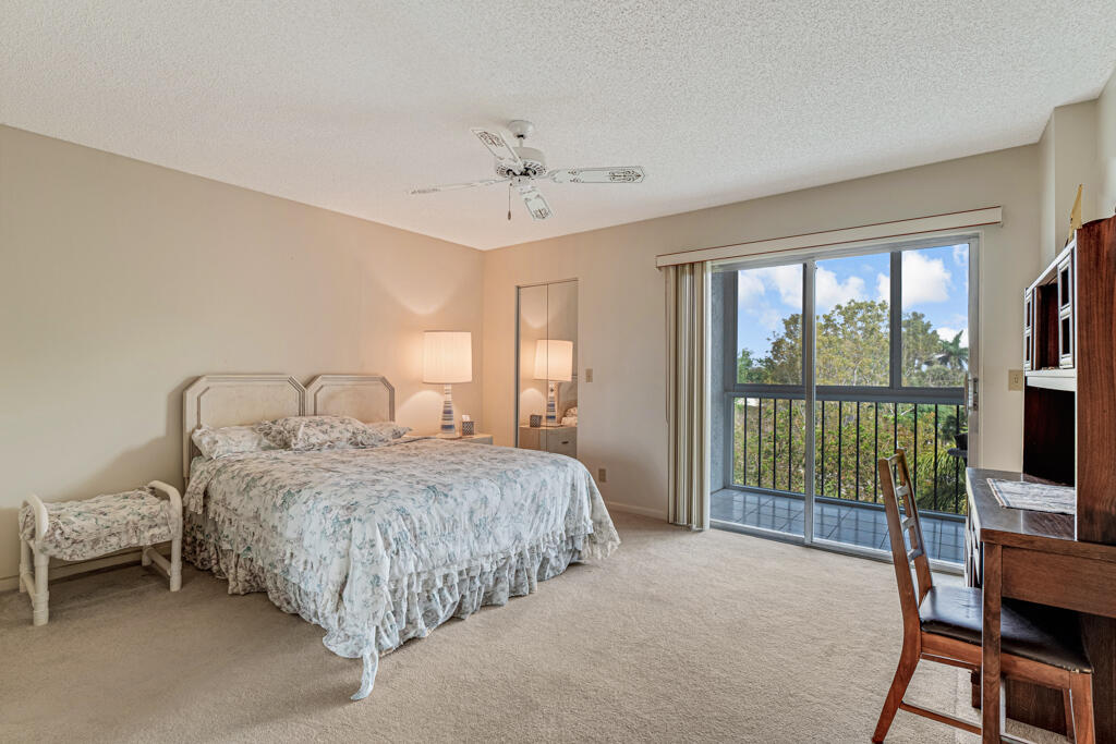 7301 Amberly #407 Delray Beach, FL 33446