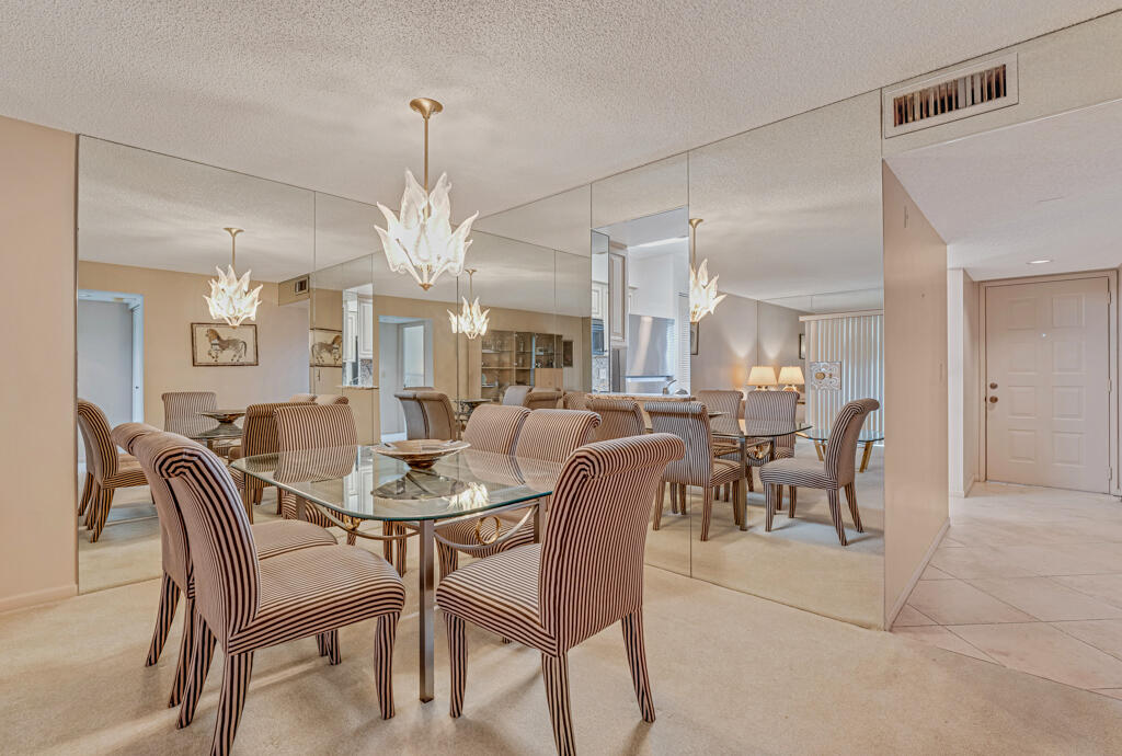 7301 Amberly #407 Delray Beach, FL 33446