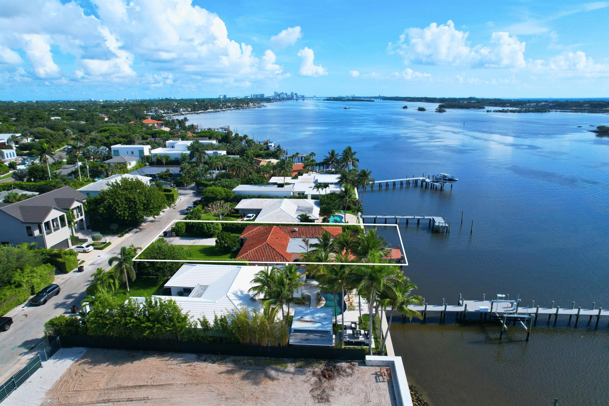 7932 Flagler Ct West Palm Beach, FL 33405 7932 Flagler Ct West Palm Beach, FL 33405