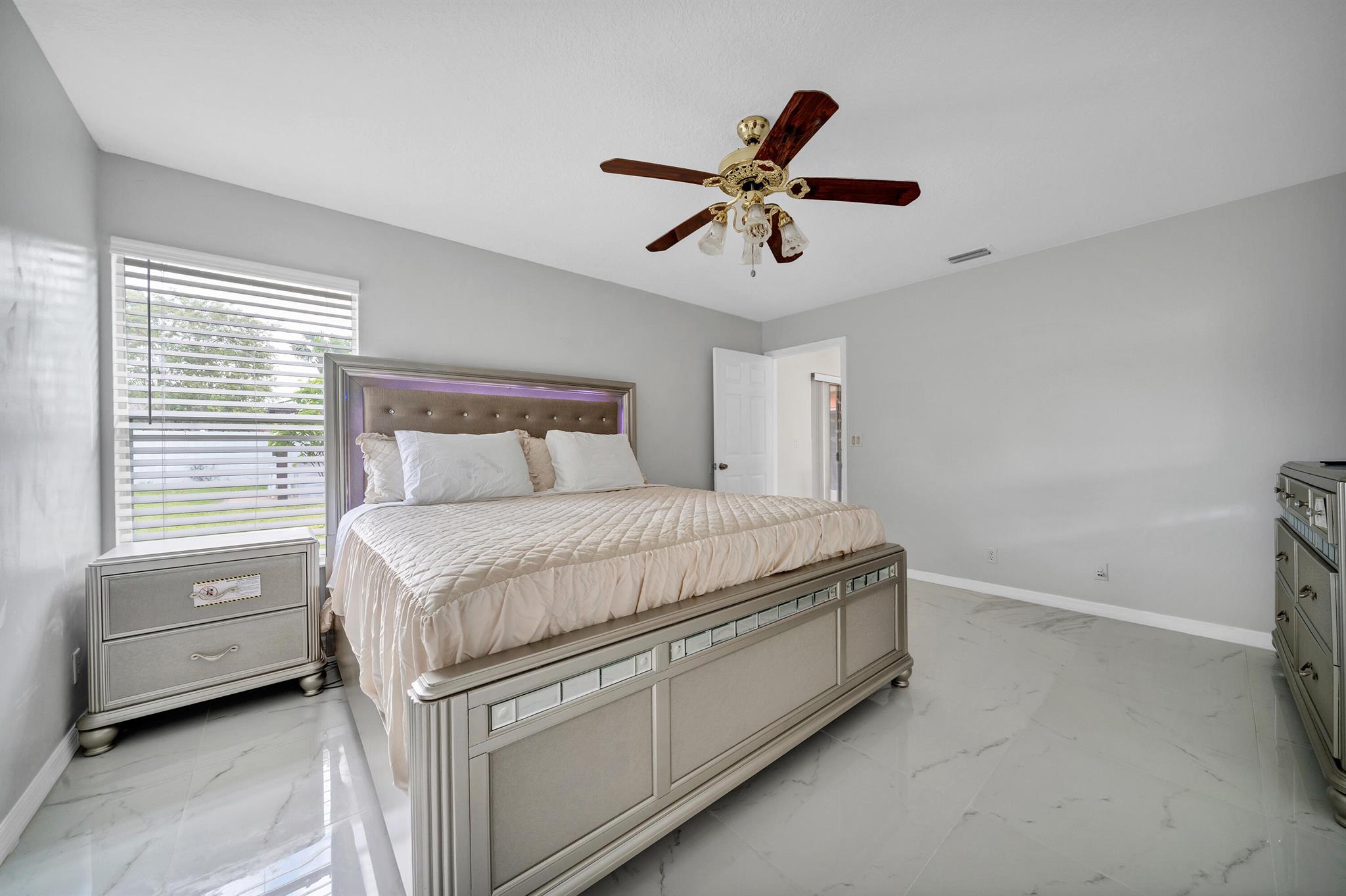 113 Madrid St,Royal Palm Beach, FL 33411