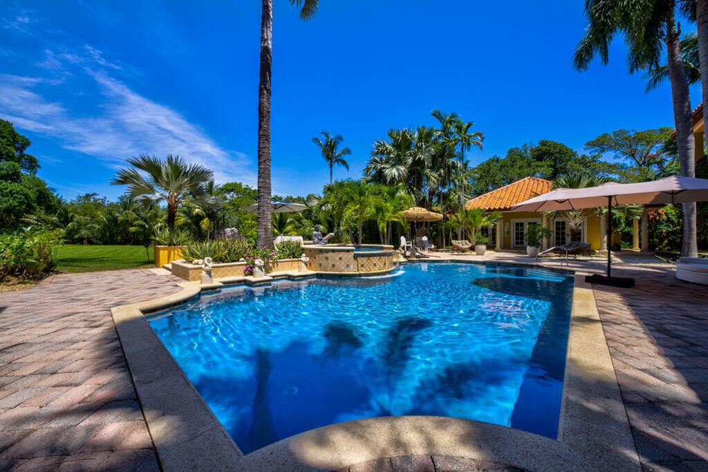 12267 Channel Dr North Palm Beach, FL 33408 12267 Channel Dr North Palm Beach, FL 33408