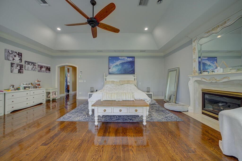 12267 Channel Dr North Palm Beach, FL 33408 12267 Channel Dr North Palm Beach, FL 33408