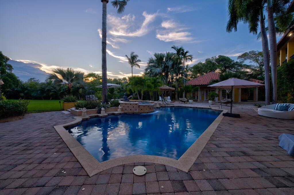 12267 Channel Dr North Palm Beach, FL 33408 12267 Channel Dr North Palm Beach, FL 33408