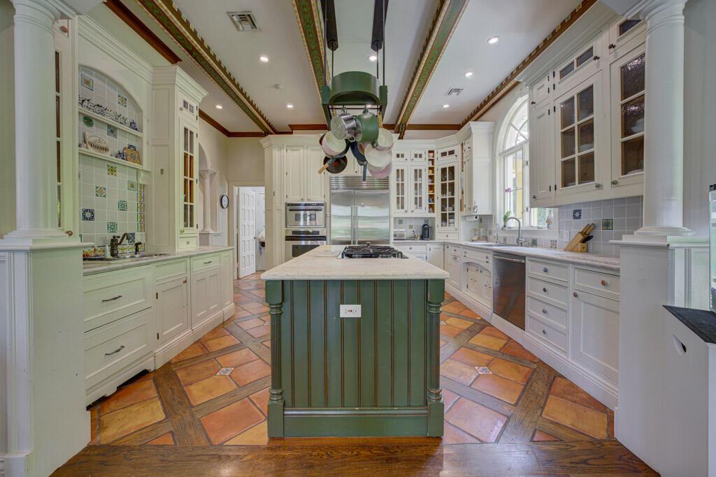 12267 Channel Dr North Palm Beach, FL 33408 12267 Channel Dr North Palm Beach, FL 33408