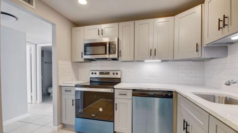 500 Executive Ctr Dr #5-A