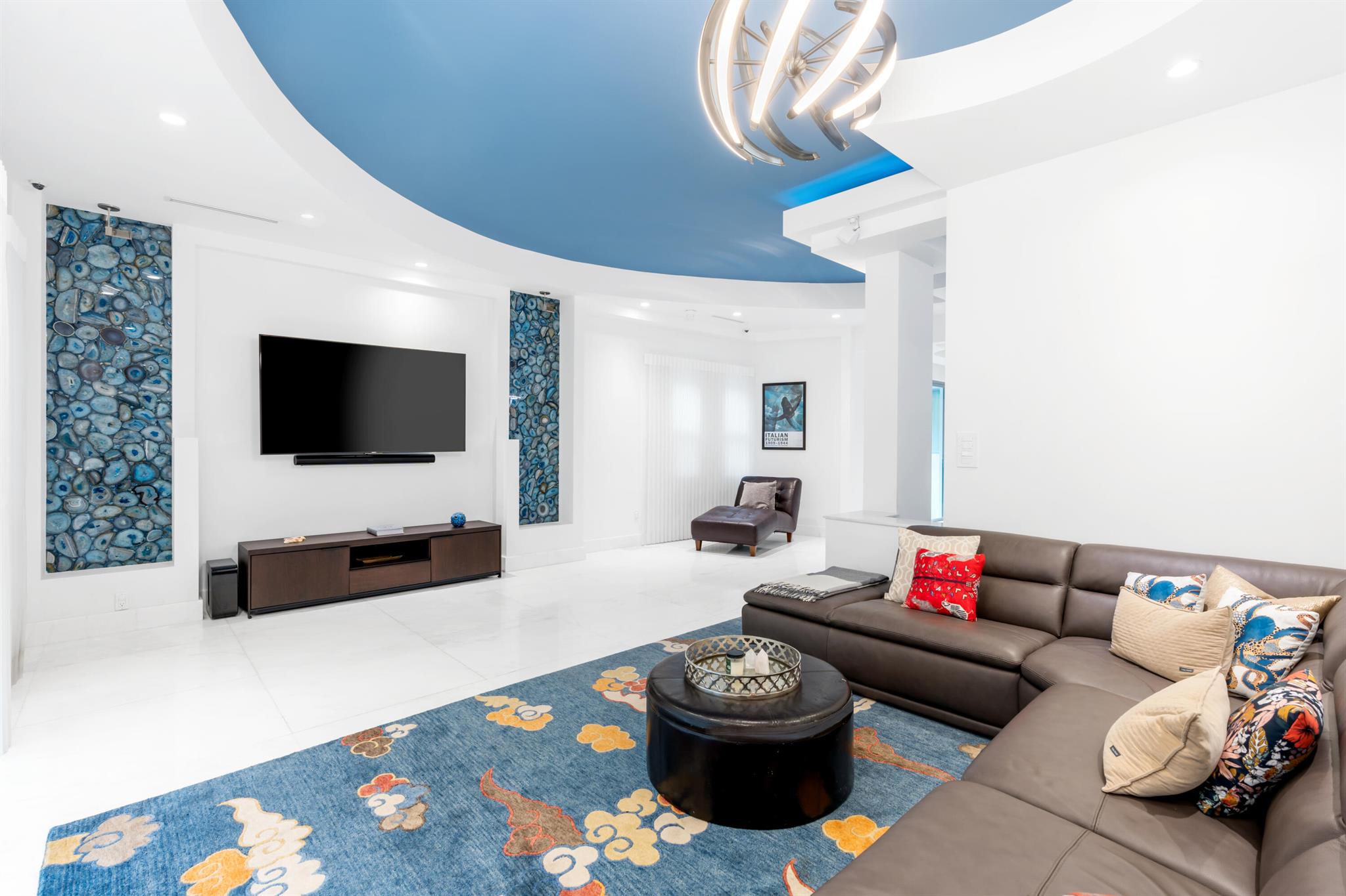 3917 SW 42nd Ave Miami, FL 33146