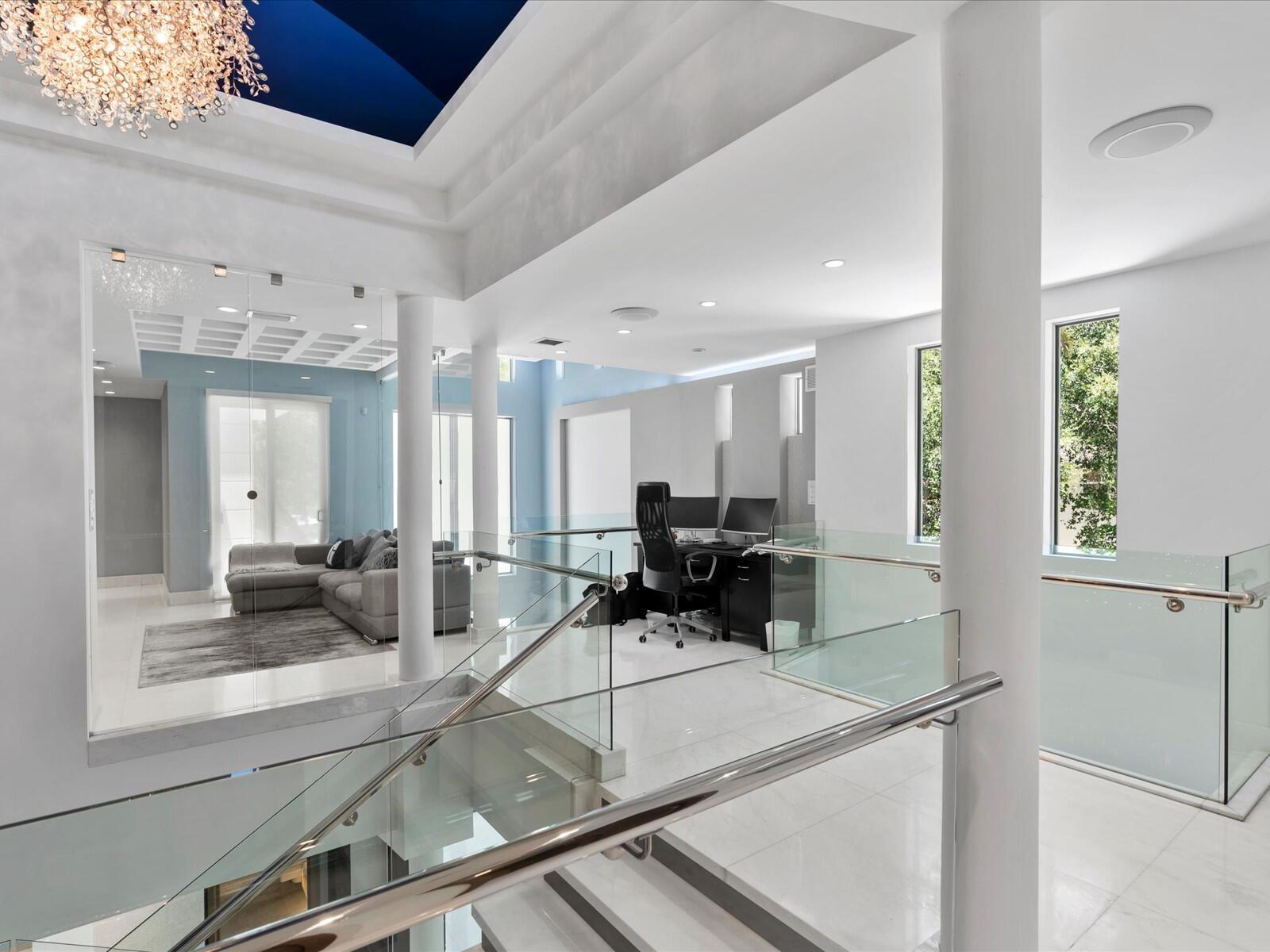 3917 SW 42nd Ave Miami, FL 33146