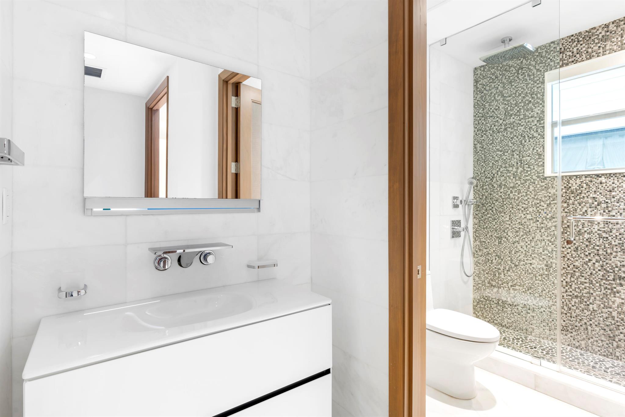 3917 SW 42nd Ave Miami, FL 33146