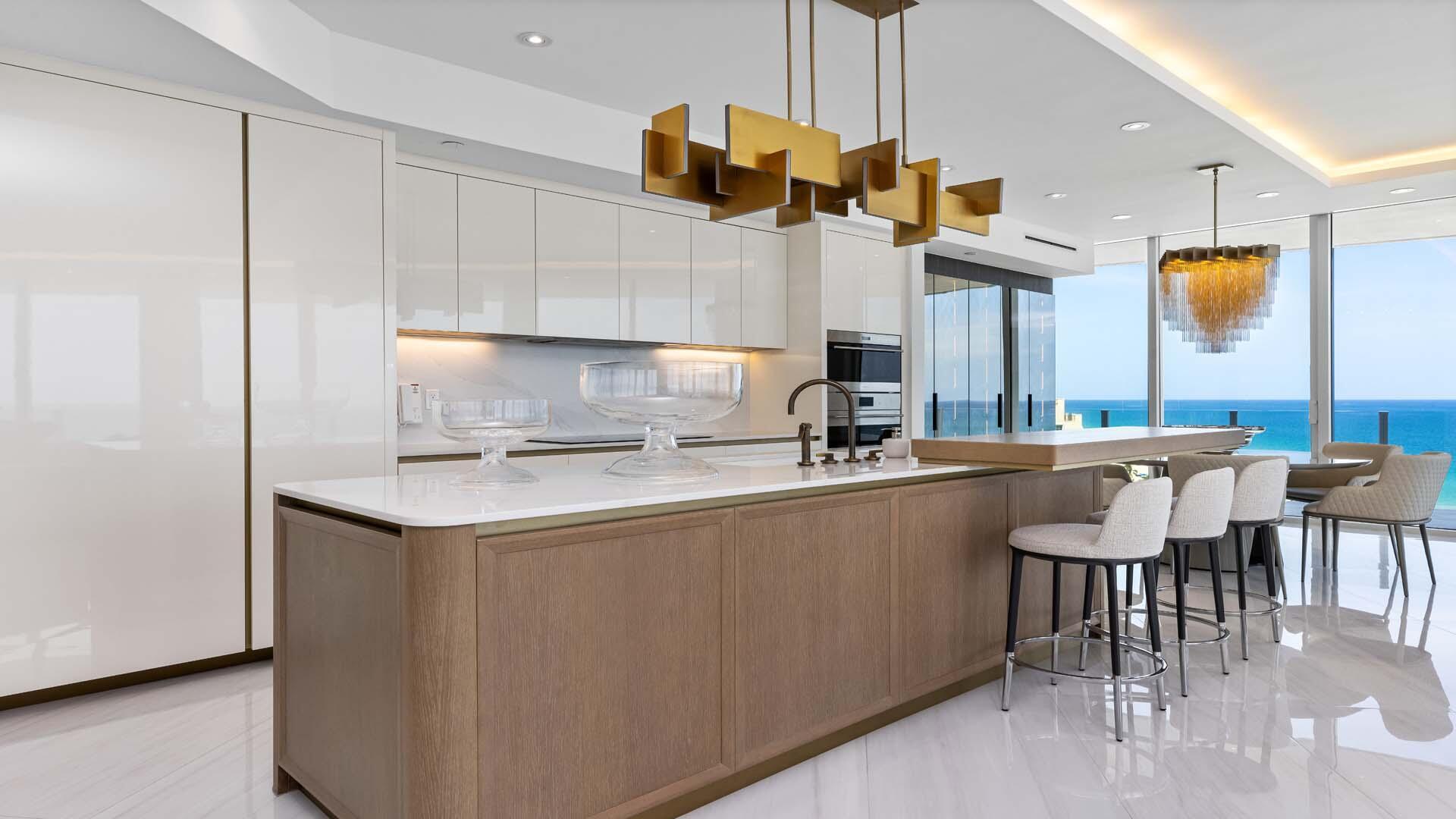 525 N Fort Lauderdale Bch Blvd #901 Fort Lauderdale, FL 33304