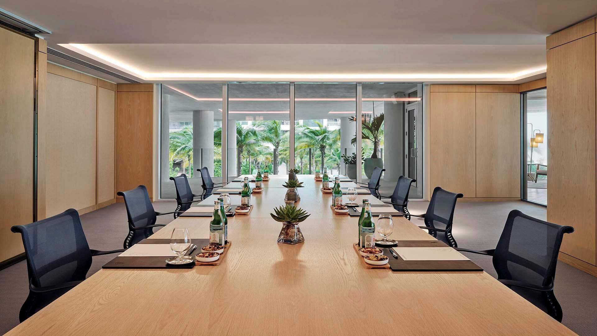 525 N Fort Lauderdale Bch Blvd #901 Fort Lauderdale, FL 33304