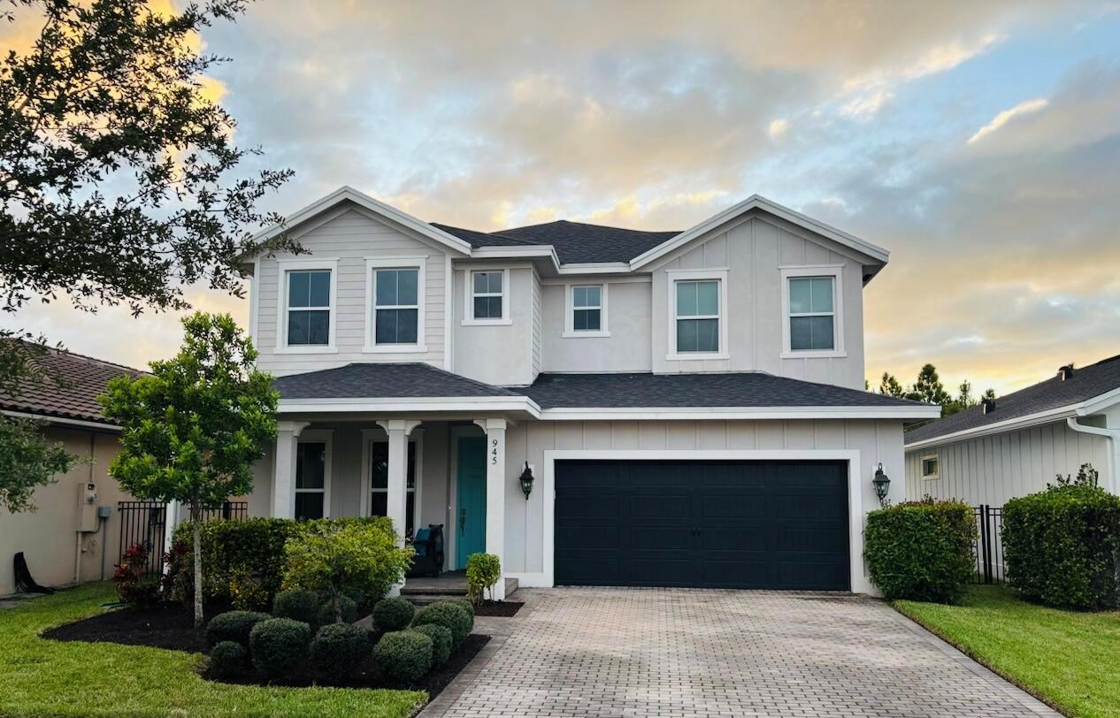 945 Wandering Willow Way