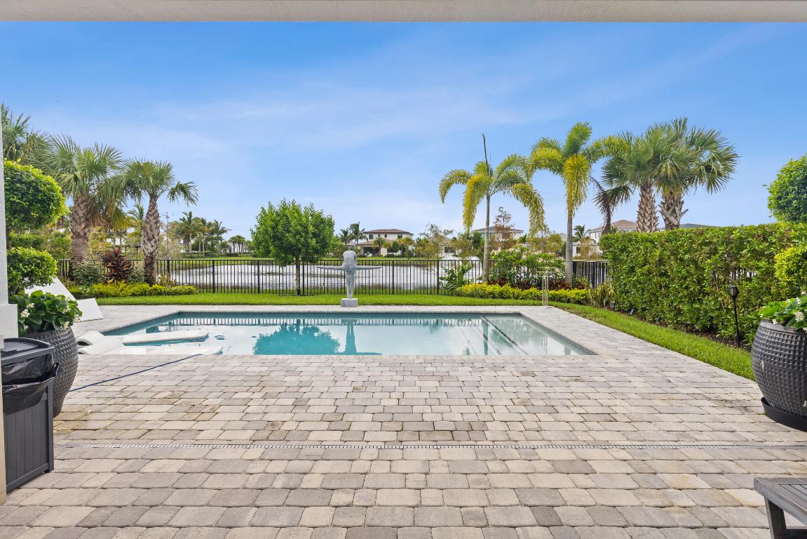 12470 Solana Bay Palm Beach Gardens, FL 33412
