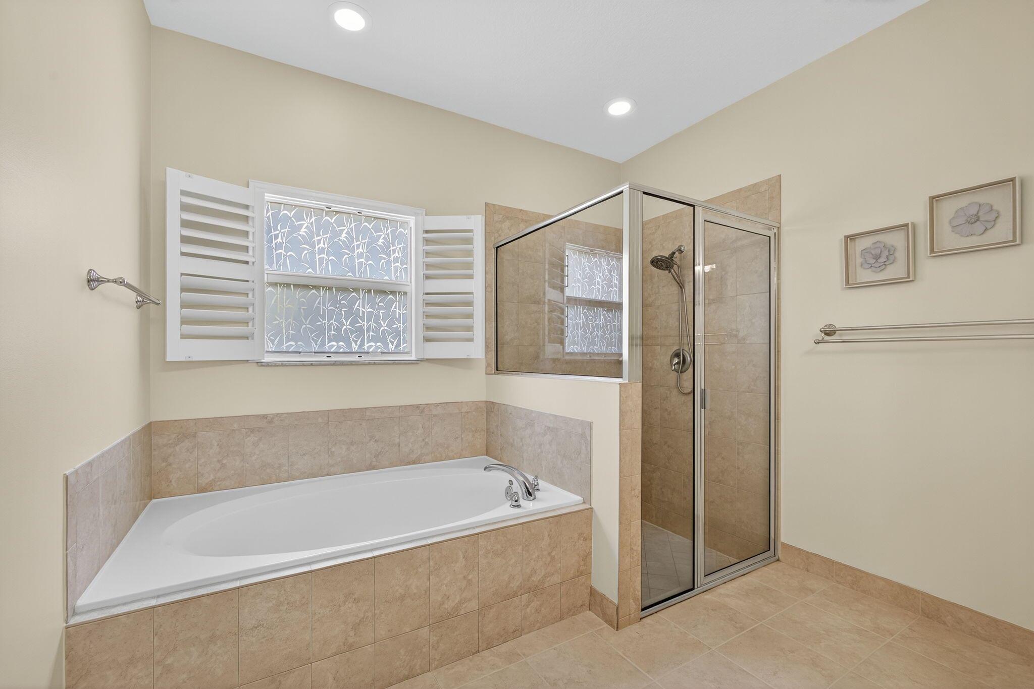 221 Porgee Rock Pl Jupiter, FL 33458