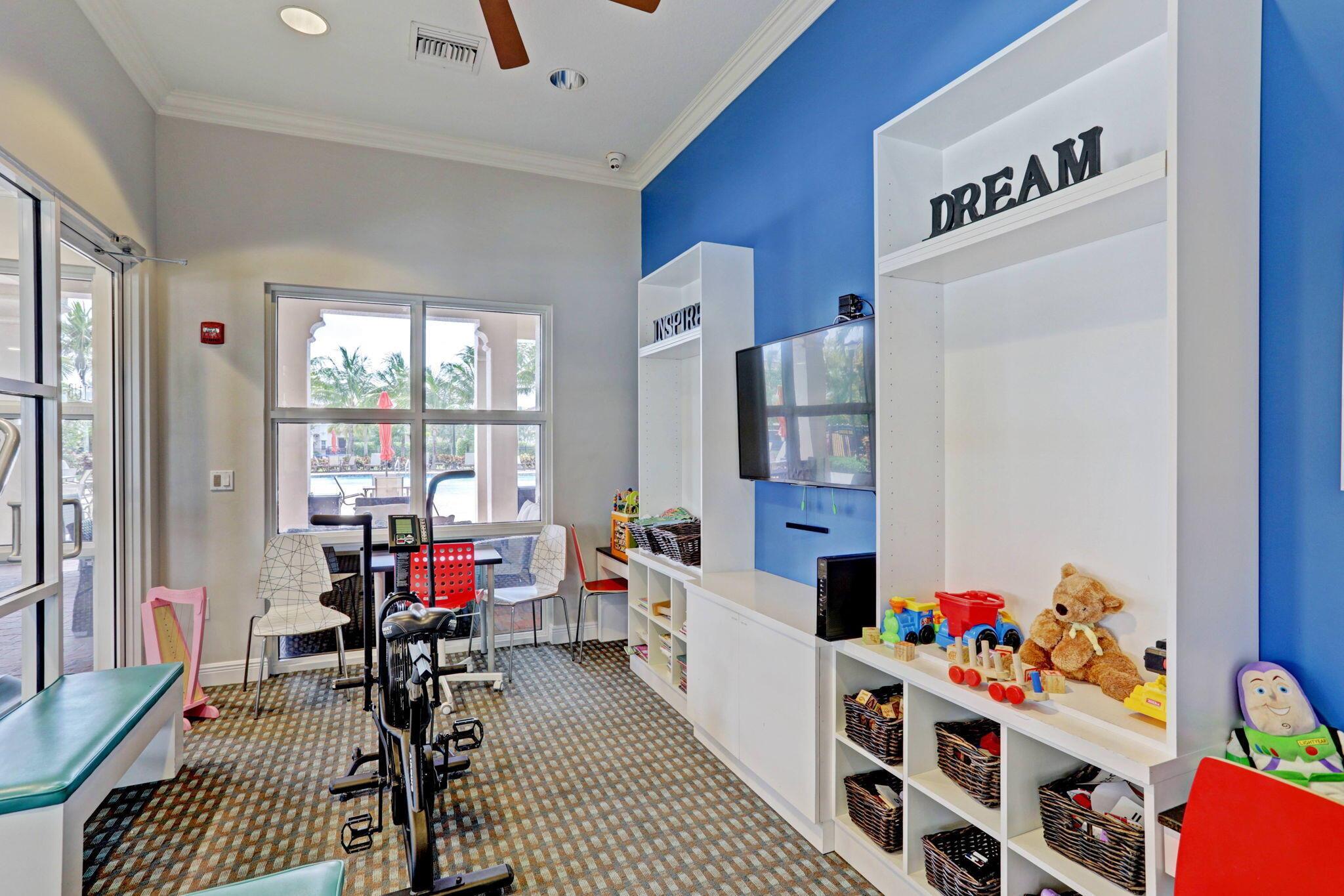 221 Porgee Rock Pl Jupiter, FL 33458