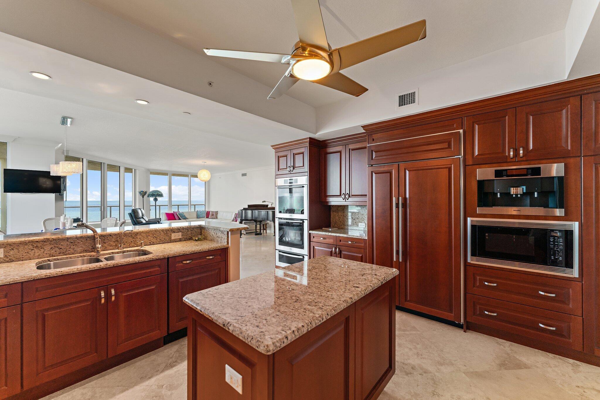 5050 N Ocean Dr #801 Singer Island, FL 33404