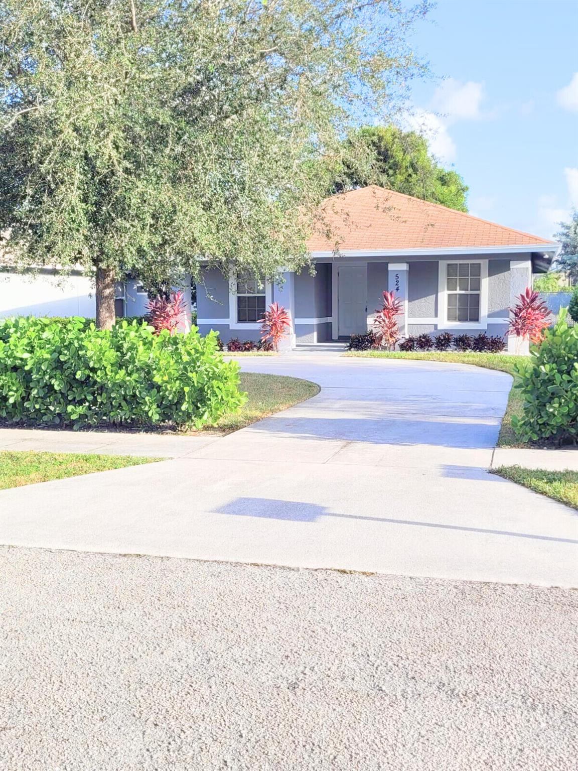 524 Southridge Rd