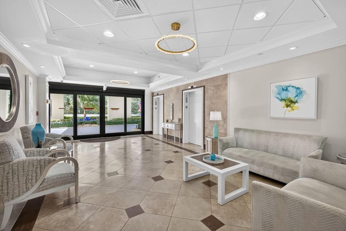 100 Ocean Trl #305 Jupiter, FL 33477