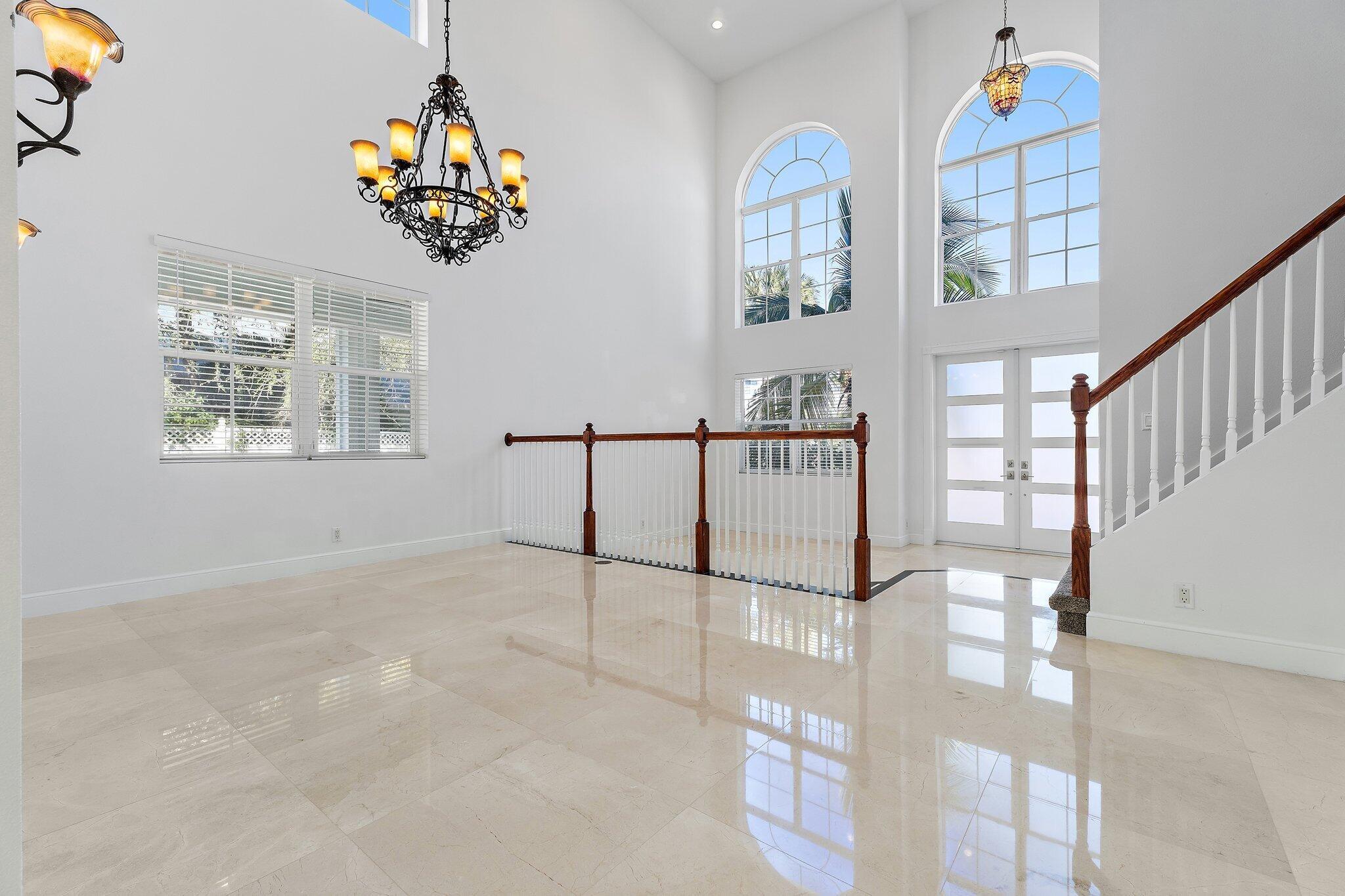 807 Xanadu Pl Jupiter, FL 33477