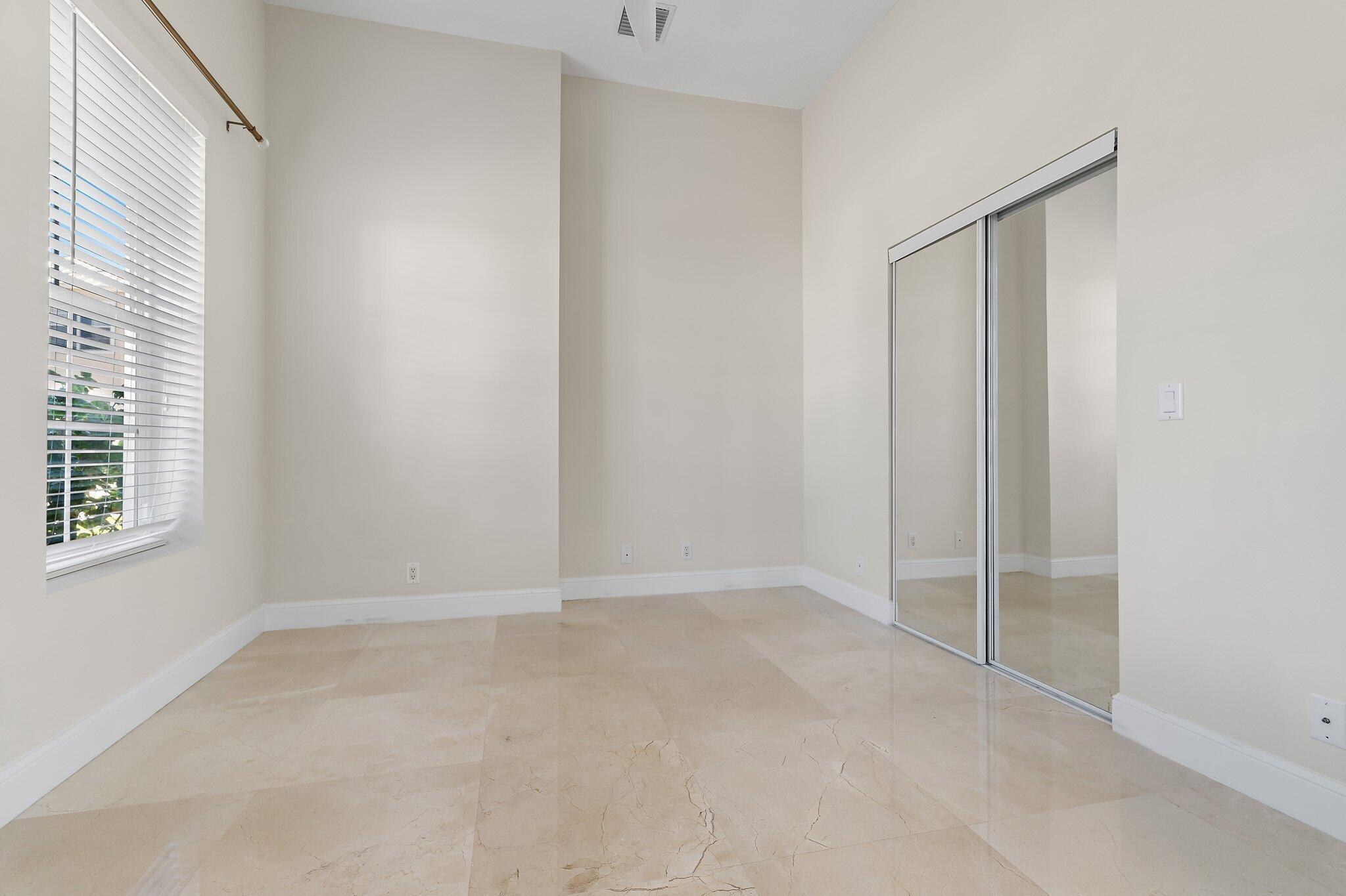 807 Xanadu Pl Jupiter, FL 33477